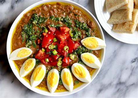  Ful Medames: Een romige bonenschotel met een pittige twist!