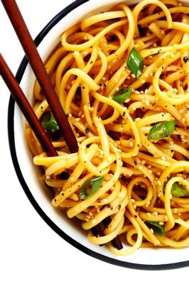  Putian Sesame Oil Noodles: Hoe creëer je een harmonie van rijke sesamolie en sappige noedels?